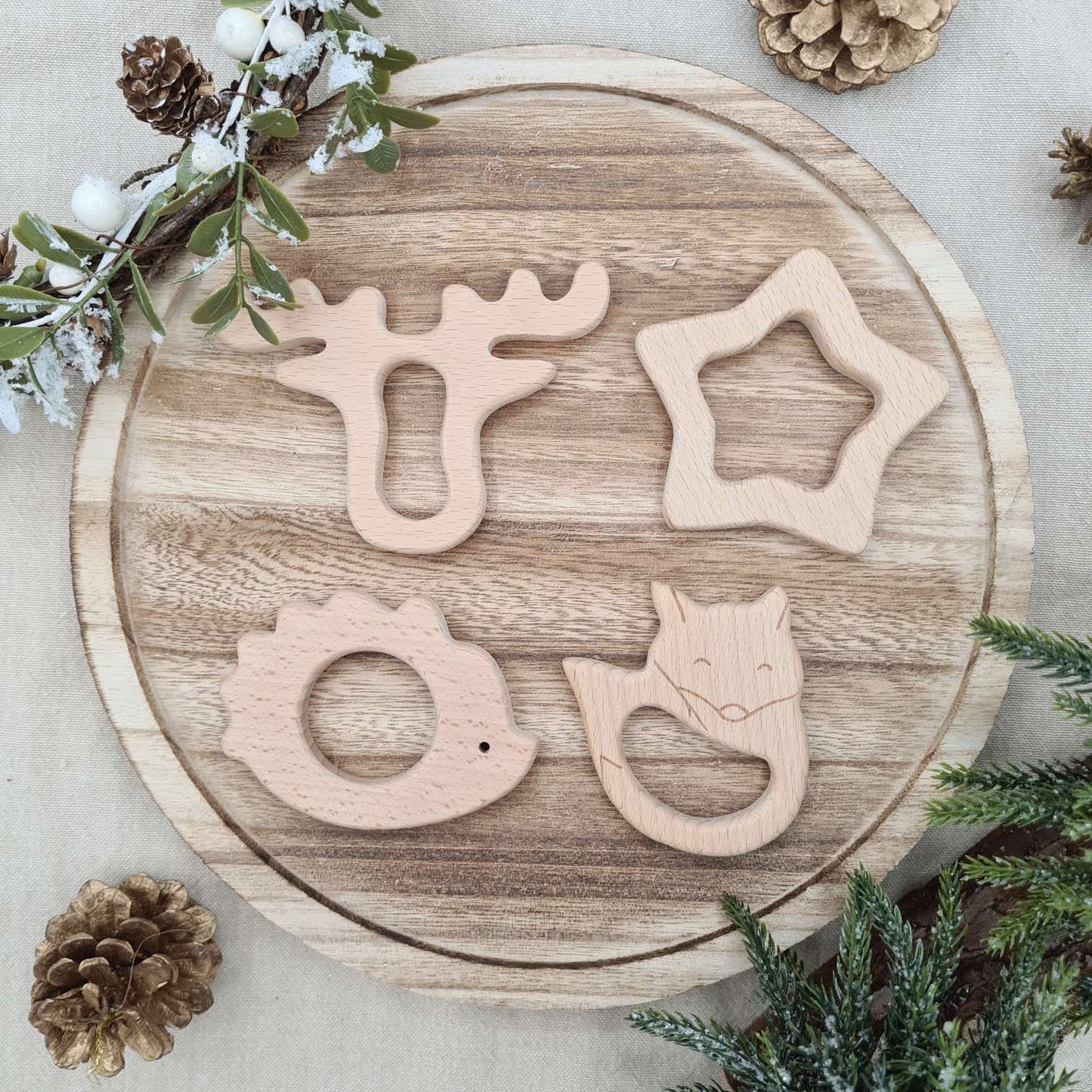 Festive animal ring, ideal for newborns.