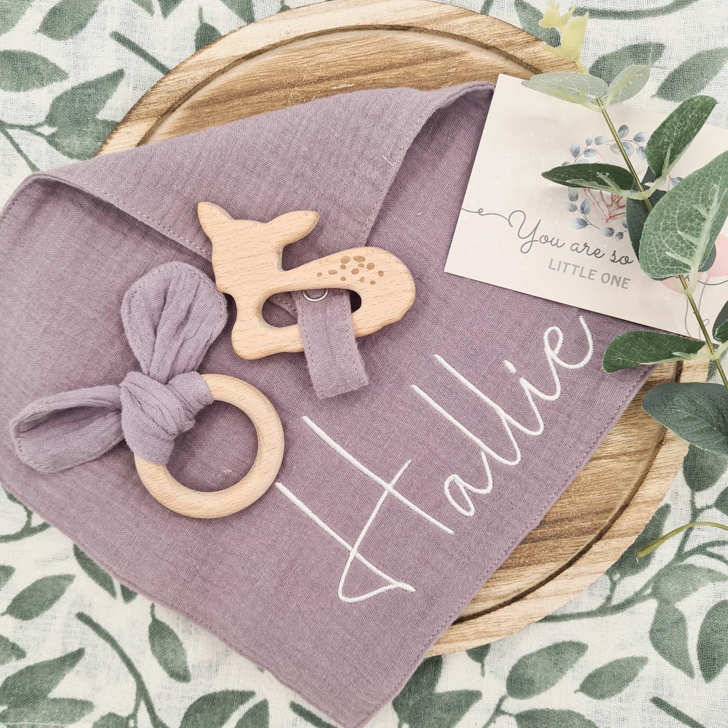 Embroidered Cotton Comforter with Teething Ring Purple Fawn