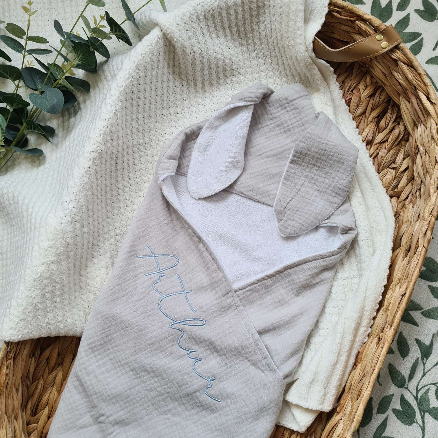 Grey personalised hooded baby towel with bunny ears and embroidered name 'Arthur'. Soft and absorbent, ideal for newborns.